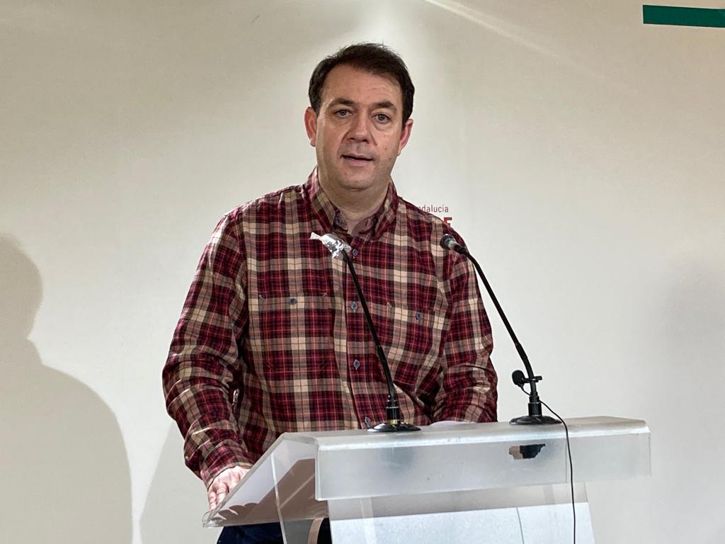 El PSOE presenta mociones en todos los ayuntamientos de la provincia para reclamar a la Junta ayudas directas para limpiar los efectos de la calima